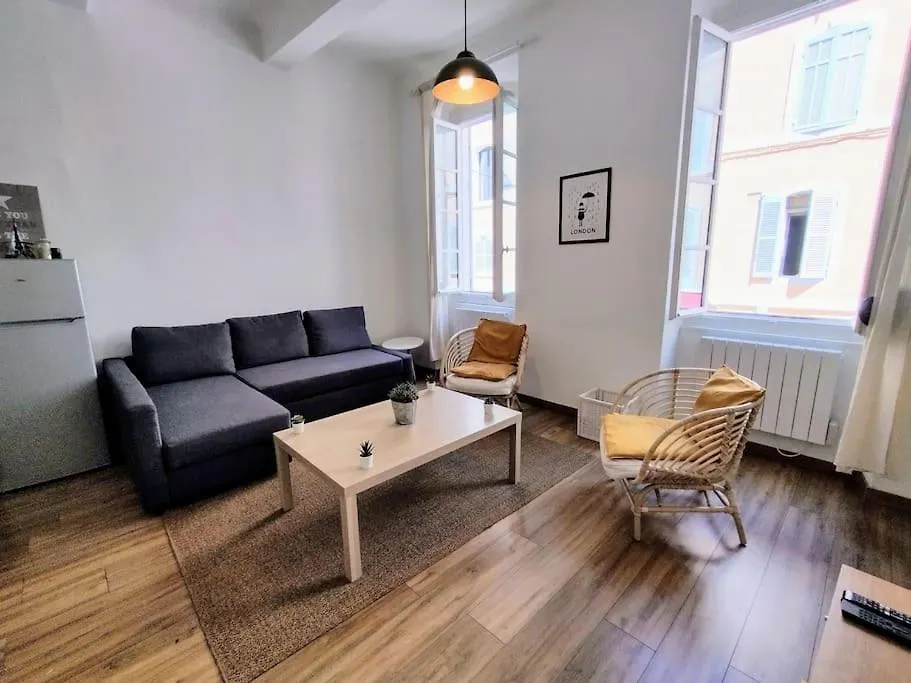 50Sqm In Old Port 2 Bedrooms Apartment 6 Max Marseille 0*,  France