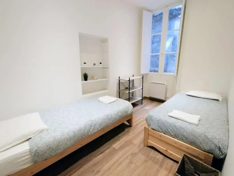 50Sqm In Old Port 2 Bedrooms Apartment 6 Max Marseille