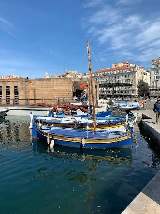 50Sqm In Old Port 2 Bedrooms Apartment 6 Max Marseille